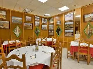 Hostal Restaurante Alba Los Albaricoques 0*,  Spain