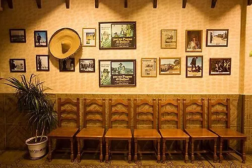 Hostal Restaurante Alba Los Albaricoques Spagna